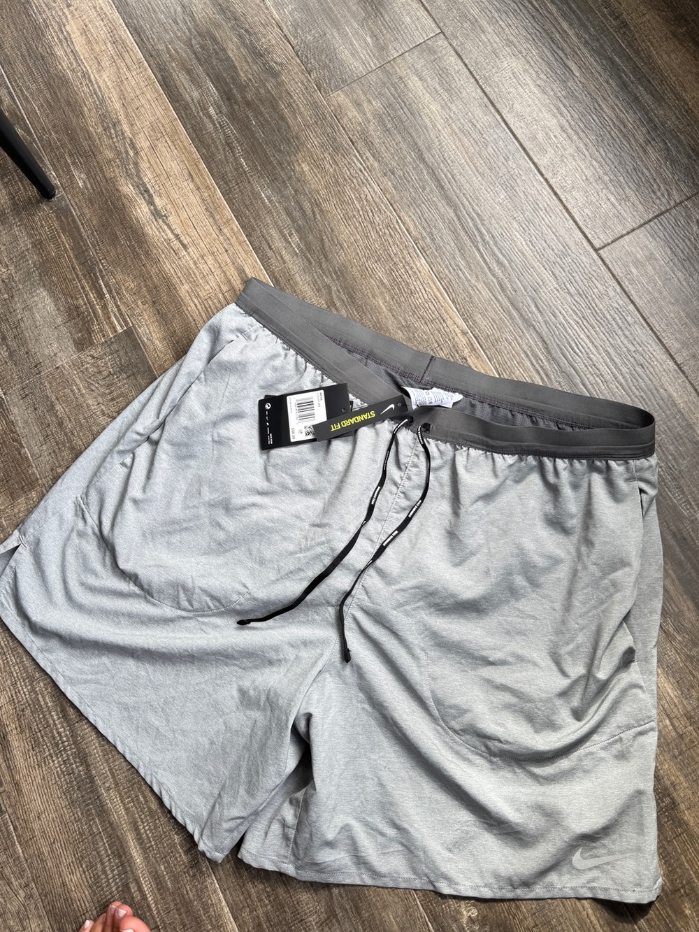 BRAND NEW Nike gray shorts XL #athletic #running